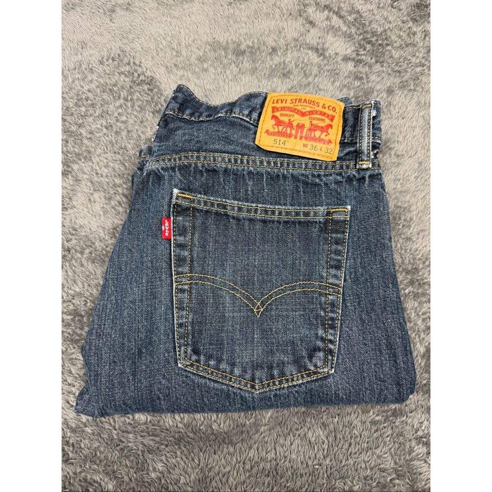 Levi's 514 Straight Fit Men’s Jeans W36 L32 in great shape!